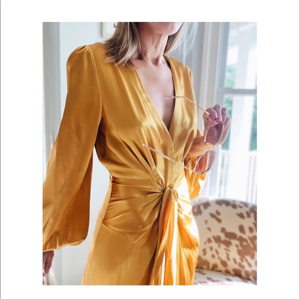 DIVINE HERITAGE Silk Charmeuse High-Low